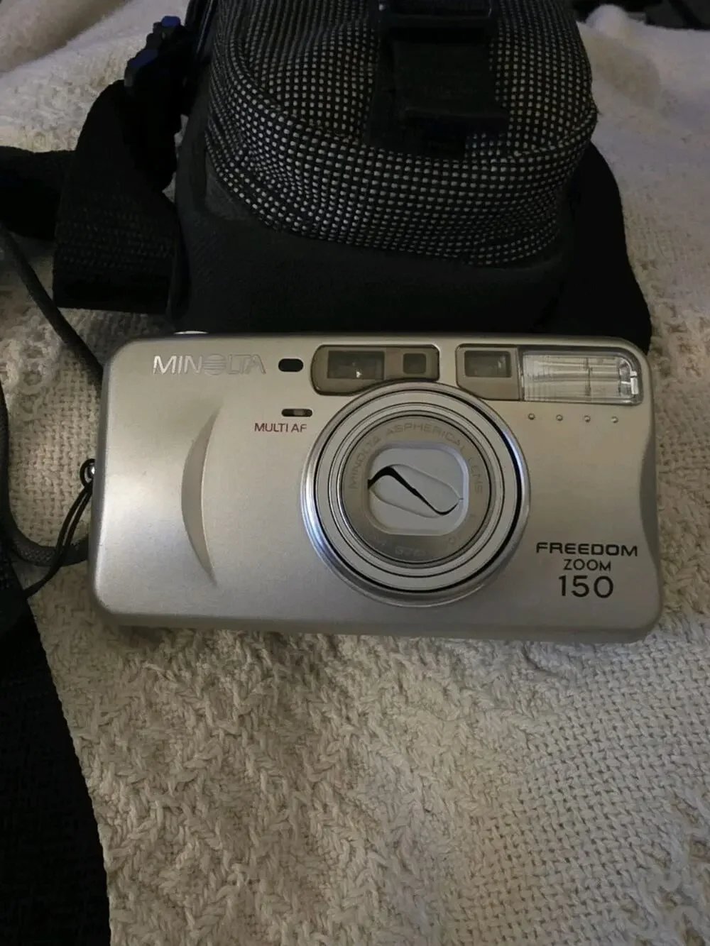 Vintage Minolta Camera Freedom Zoom 150 Multi AF Point & Shoot 35mm Film Works